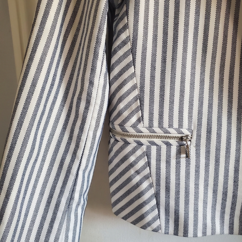 Express Blue & White Striped Zipper Blazer Size M Academia Preppy Corpcore - Picture 3 of 14